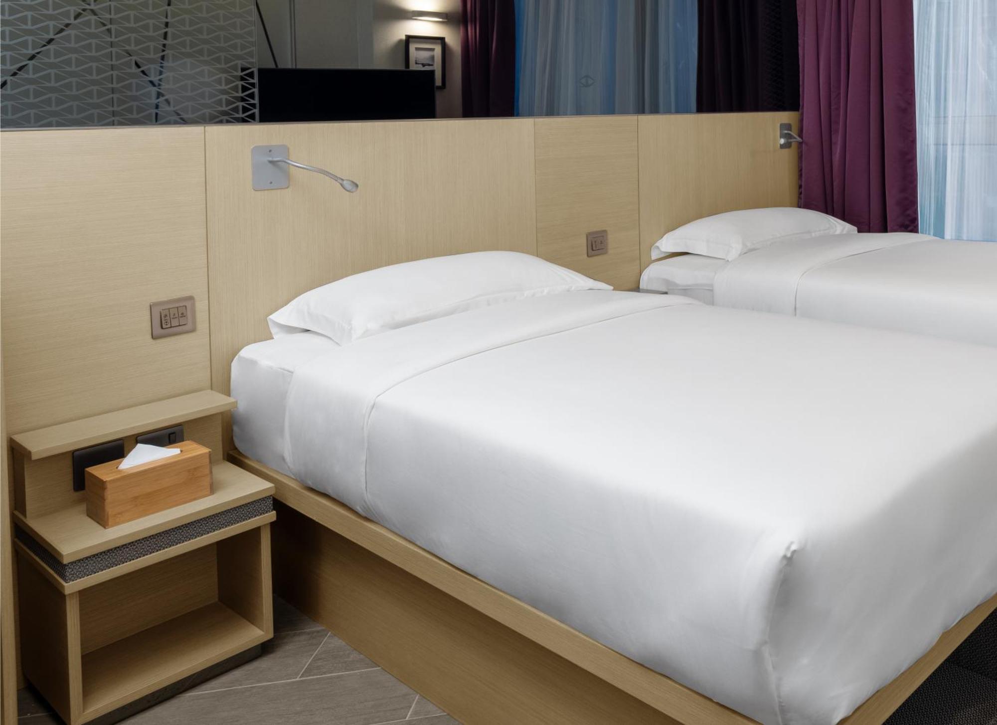 Starphire Hotel Hong Kong Bagian luar foto